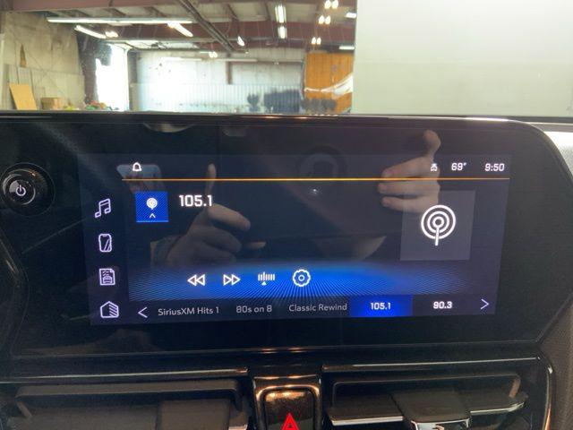 2025 Chevrolet TrailBlazer AWD RS