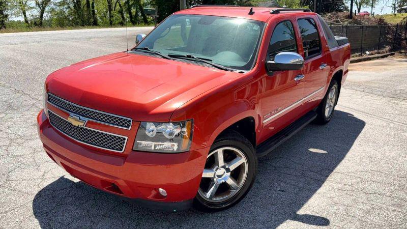 2011 Chevrolet Avalanche LTZ