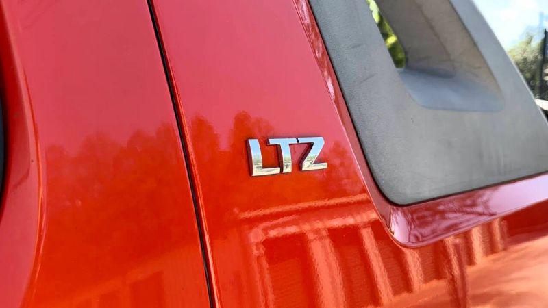2011 Chevrolet Avalanche LTZ