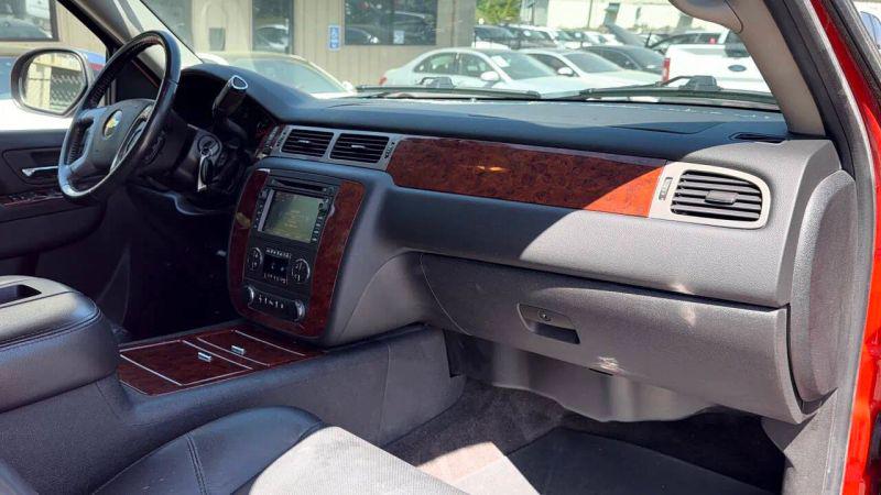 2011 Chevrolet Avalanche LTZ