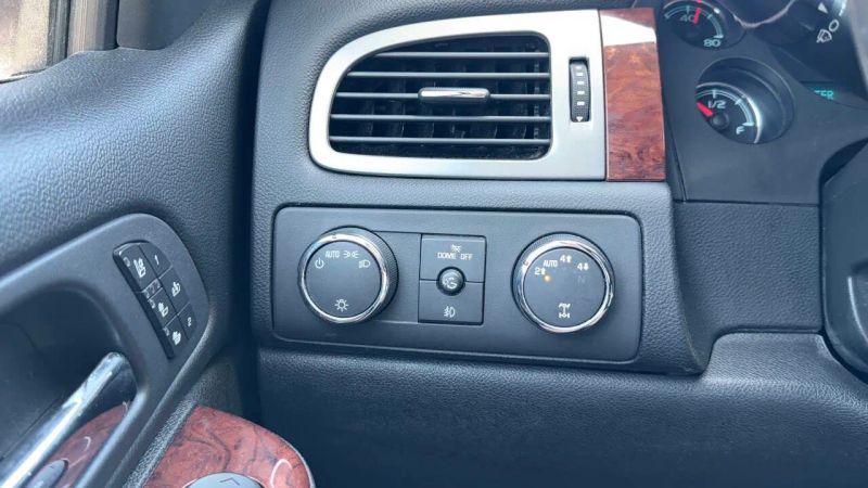 2011 Chevrolet Avalanche LTZ