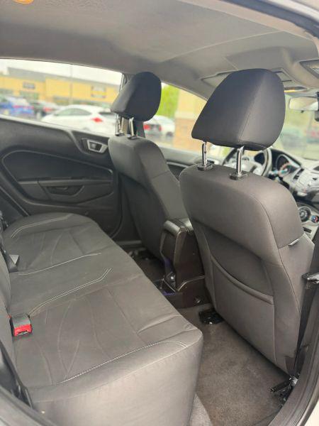 2014 Ford Fiesta SE