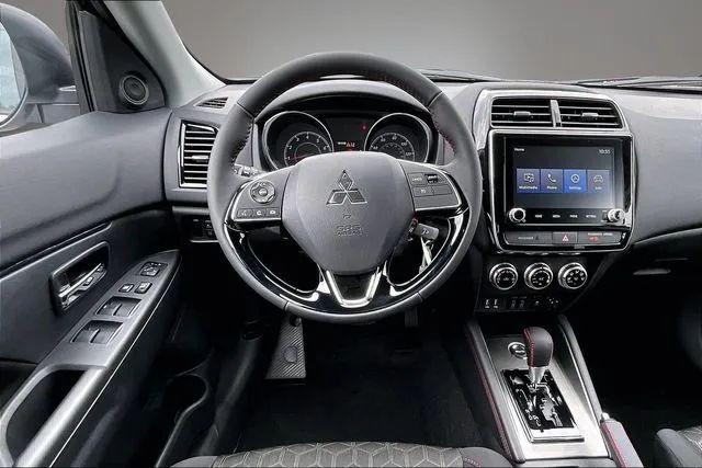 2026 Mitsubishi Outlander Sport 2.0 LE