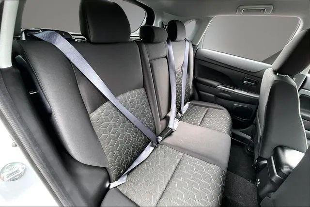 2026 Mitsubishi Outlander Sport 2.0 LE