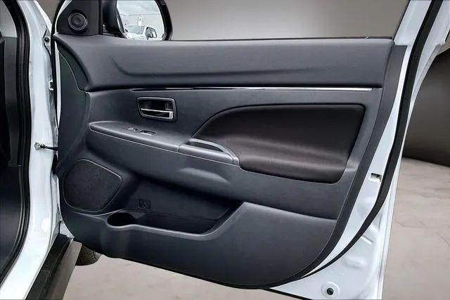 2026 Mitsubishi Outlander Sport 2.0 LE