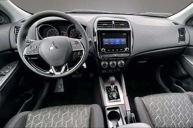 2026 Mitsubishi Outlander Sport 2.0 LE