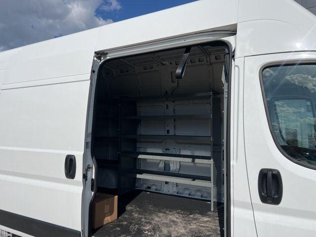 2025 Ram ProMaster Cargo Van Tradesman Super High Roof 159" WB EXT w/Pass Seat