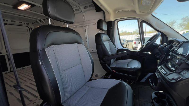 2025 Ram ProMaster 2500 Cargo Van Tradesman High Roof 159" WB w/Pass Seat
