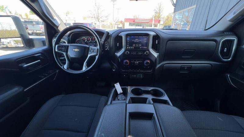 2023 Chevrolet Silverado 2500HD 4WD Crew Cab Standard Bed LT