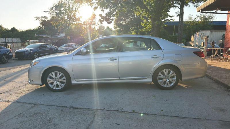 2011 Toyota Avalon Limited