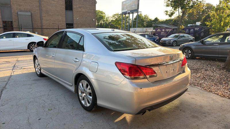 2011 Toyota Avalon Limited
