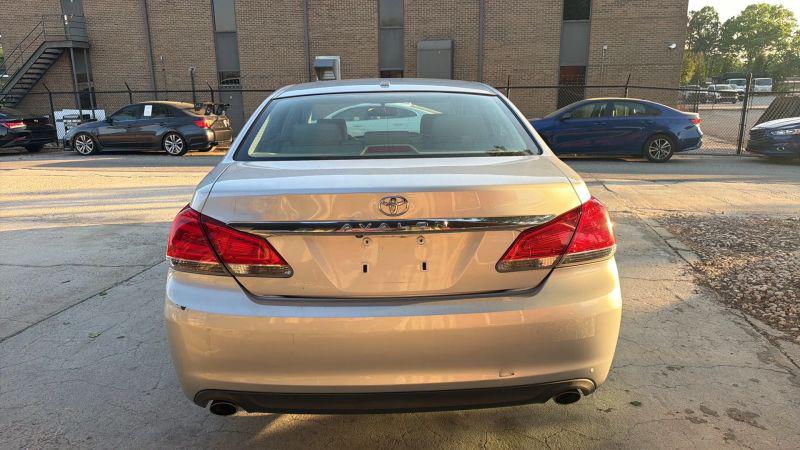 2011 Toyota Avalon Limited
