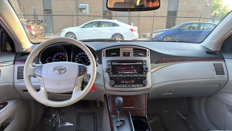 2011 Toyota Avalon Limited