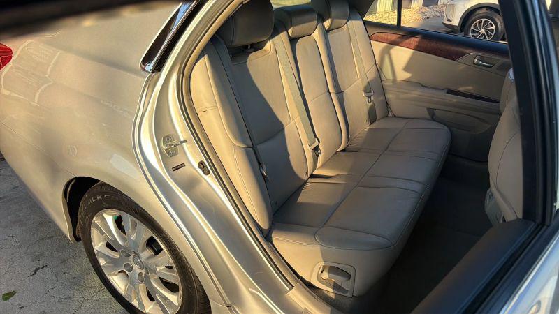 2011 Toyota Avalon Limited
