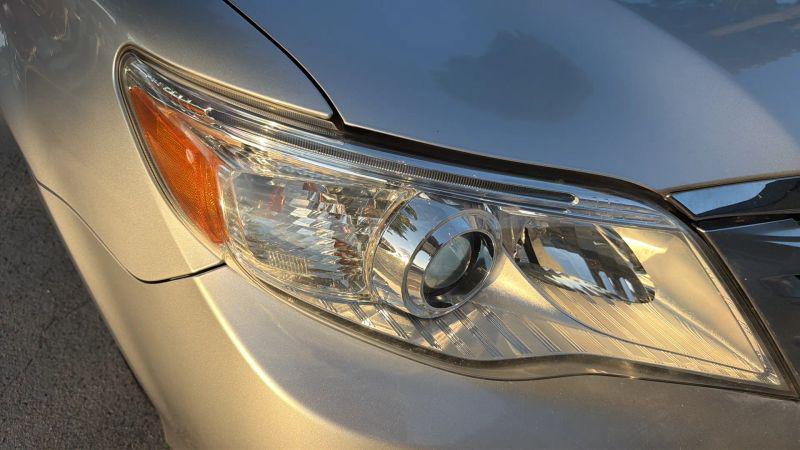 2011 Toyota Avalon Limited