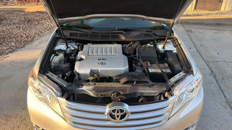 2011 Toyota Avalon Limited