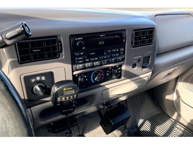 2001 Ford F-250 Lariat
