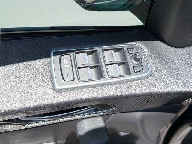 2020 Jaguar F-PACE SVR P550 AWD Automatic