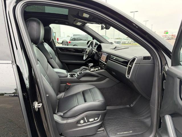 2021 Porsche Cayenne Base