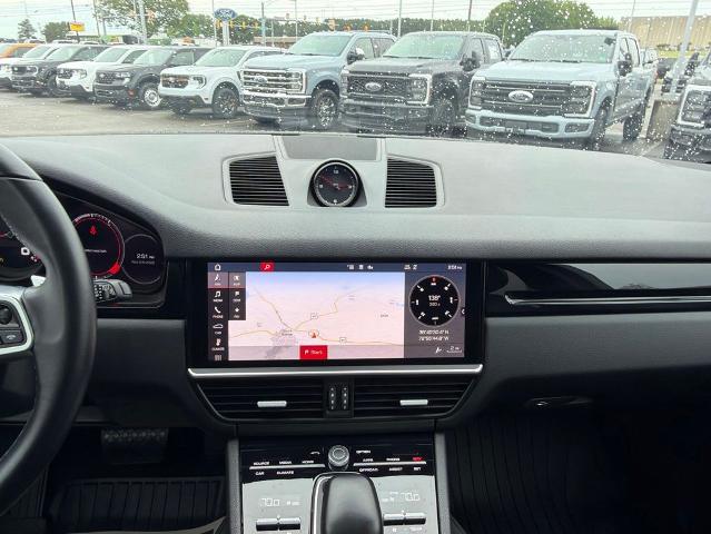 2021 Porsche Cayenne Base