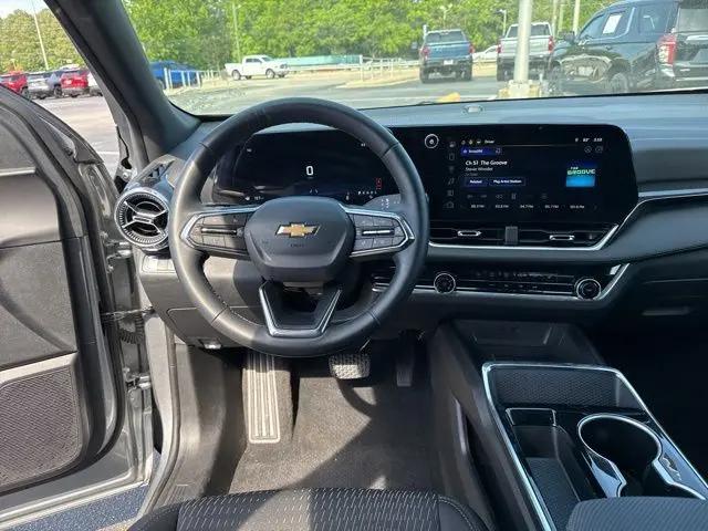 2025 Chevrolet Equinox FWD LT