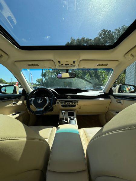 2015 Lexus ES 350 Crafted Line