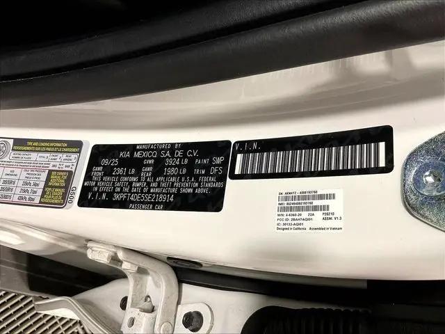 2025 Kia K4 LXS