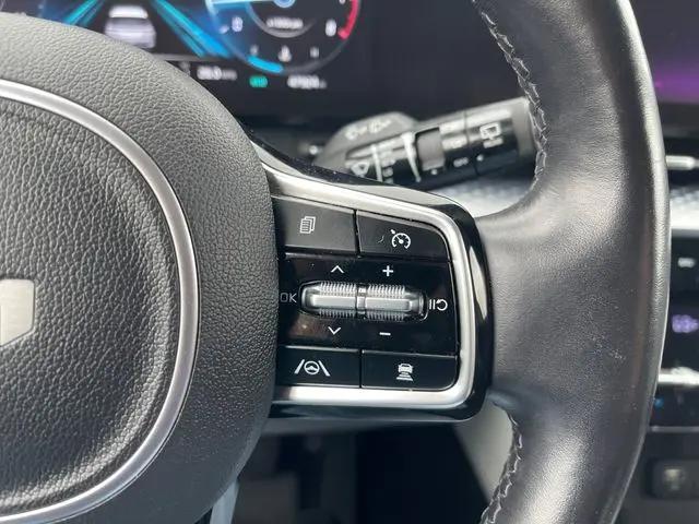 2023 Kia Carnival MPV SX Prestige