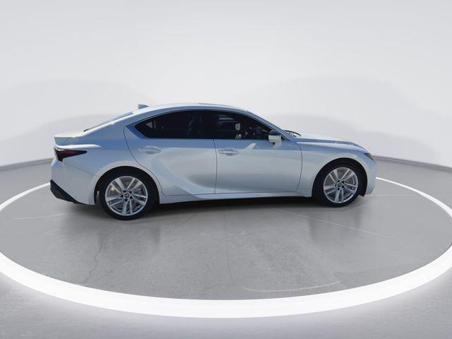 2025 Lexus IS 300 300