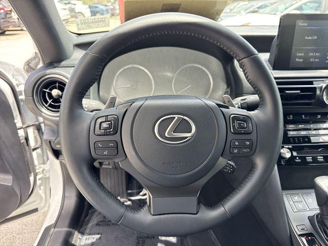 2025 Lexus IS 300 300