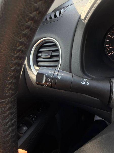 2017 Nissan Pathfinder SV