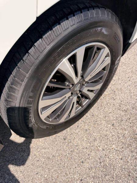 2017 Nissan Pathfinder SV