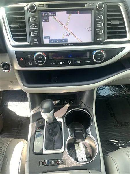 2015 Toyota Highlander Limited V6