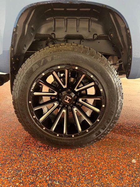 2019 Toyota Tundra SR5 5.7L V8