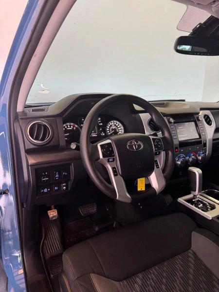 2019 Toyota Tundra SR5 5.7L V8