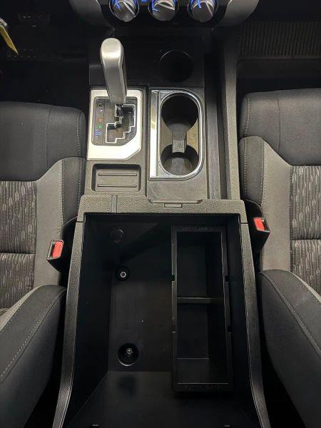 2019 Toyota Tundra SR5 5.7L V8