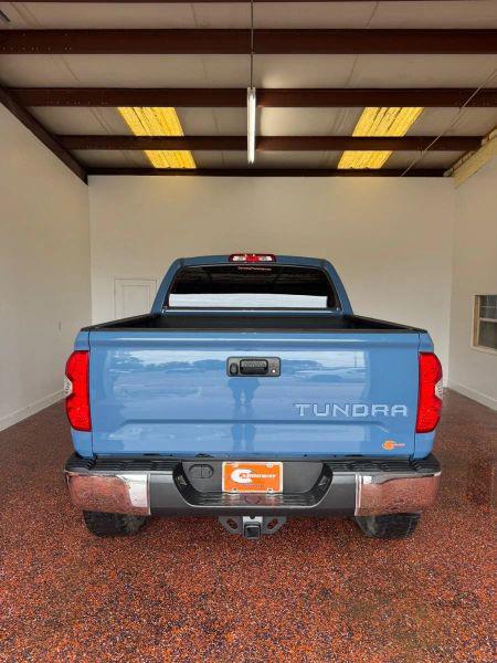 2019 Toyota Tundra SR5 5.7L V8