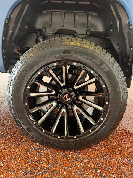 2019 Toyota Tundra SR5 5.7L V8