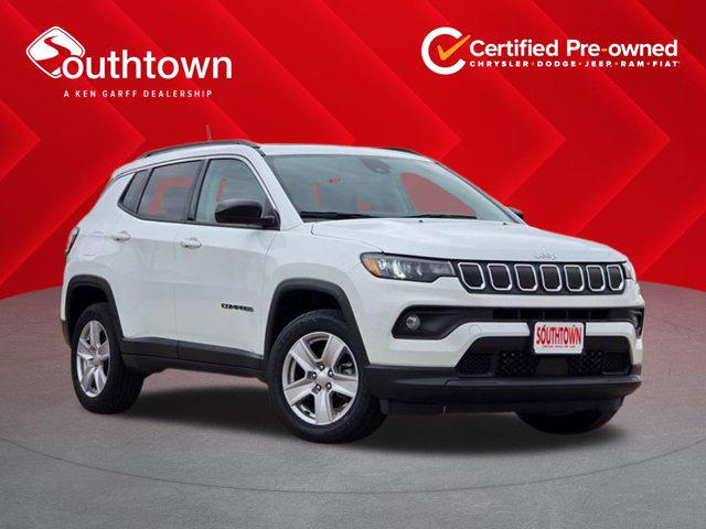 2022 Jeep Compass Latitude 4x4 for sale in Indianola, IA