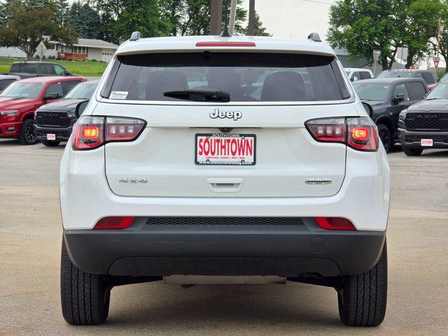 2022 Jeep Compass Latitude 4x4