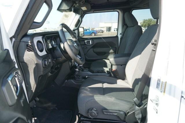 2025 Jeep Gladiator Sport S