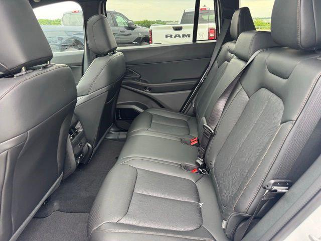 2026 Jeep Cherokee Overland 4x4