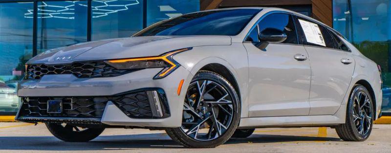 2025 Kia K5 GT-Line