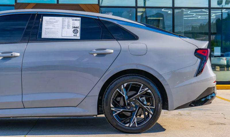 2025 Kia K5 GT-Line