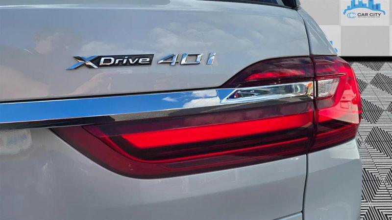 2022 BMW X7 xDrive40i