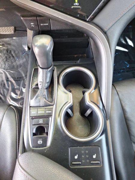 2019 Toyota Camry XLE