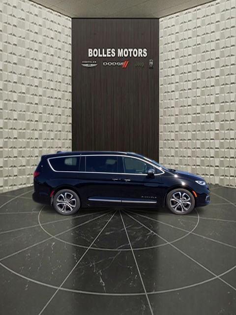 2024 Chrysler Pacifica Pinnacle