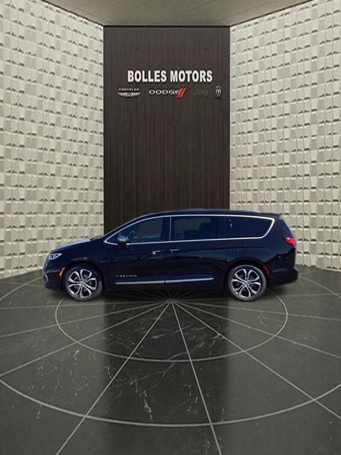 2024 Chrysler Pacifica Pinnacle
