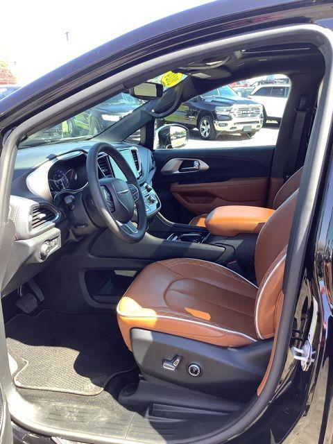 2024 Chrysler Pacifica Pinnacle