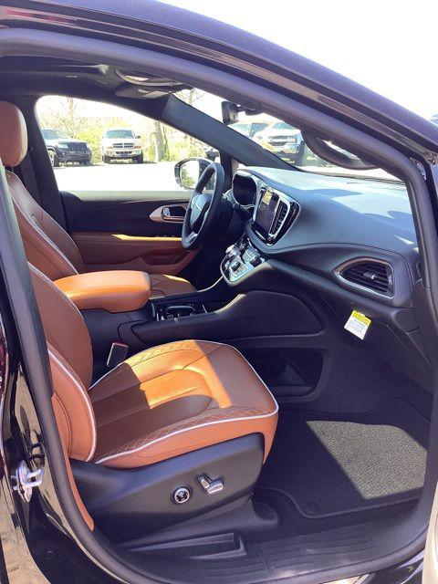 2024 Chrysler Pacifica Pinnacle